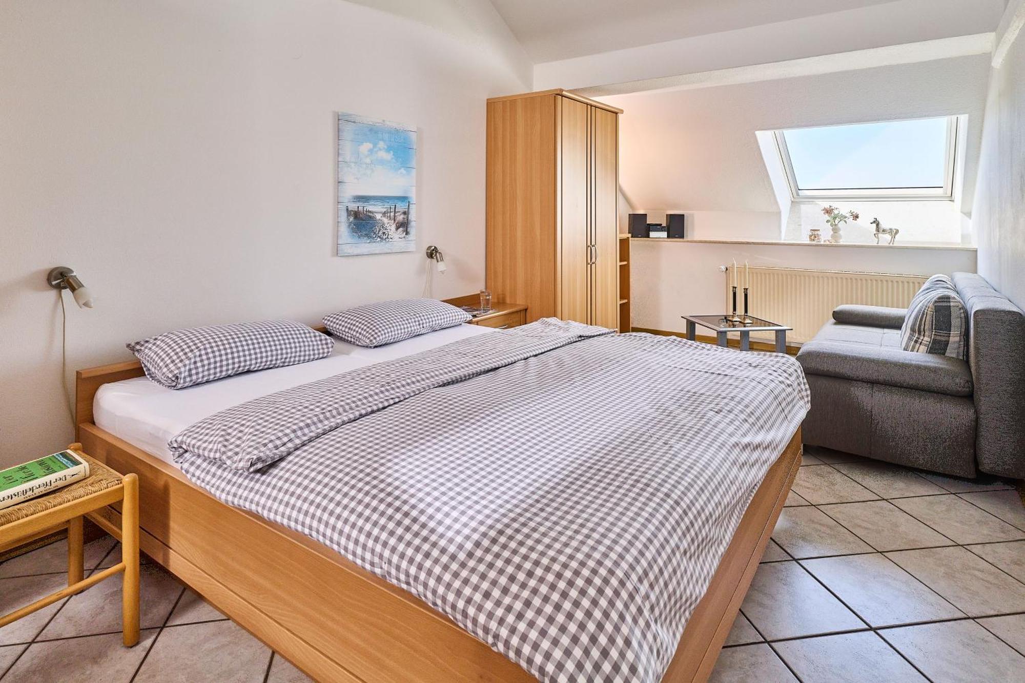 Traberhof - Landurlaub In Seiner Schoensten Form - Freies Reiten Inbegriffen - Hunde Willkommen - Sauna Im Haus - Kanuverleih - Tolle Radwege - Deich In Sichtweite Séjour à la campagne